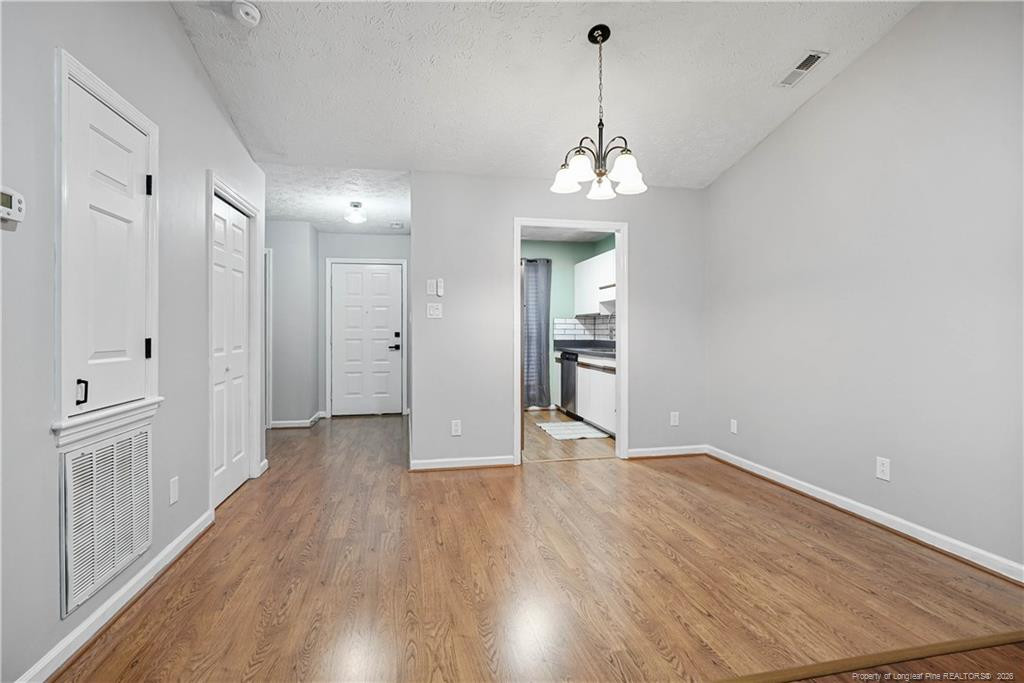 2105 Wexford Oaks Court Property Photo 6