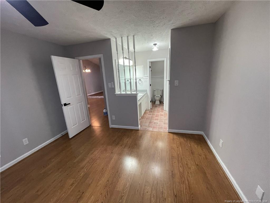 2105 Wexford Oaks Court Property Photo 21