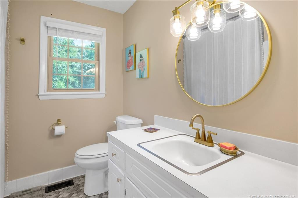 1674 Bainbridge Road Property Photo 25