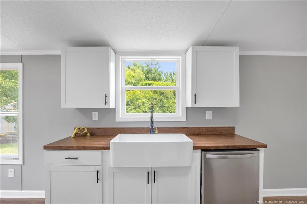 64 Outfield Drive Property Photo 5