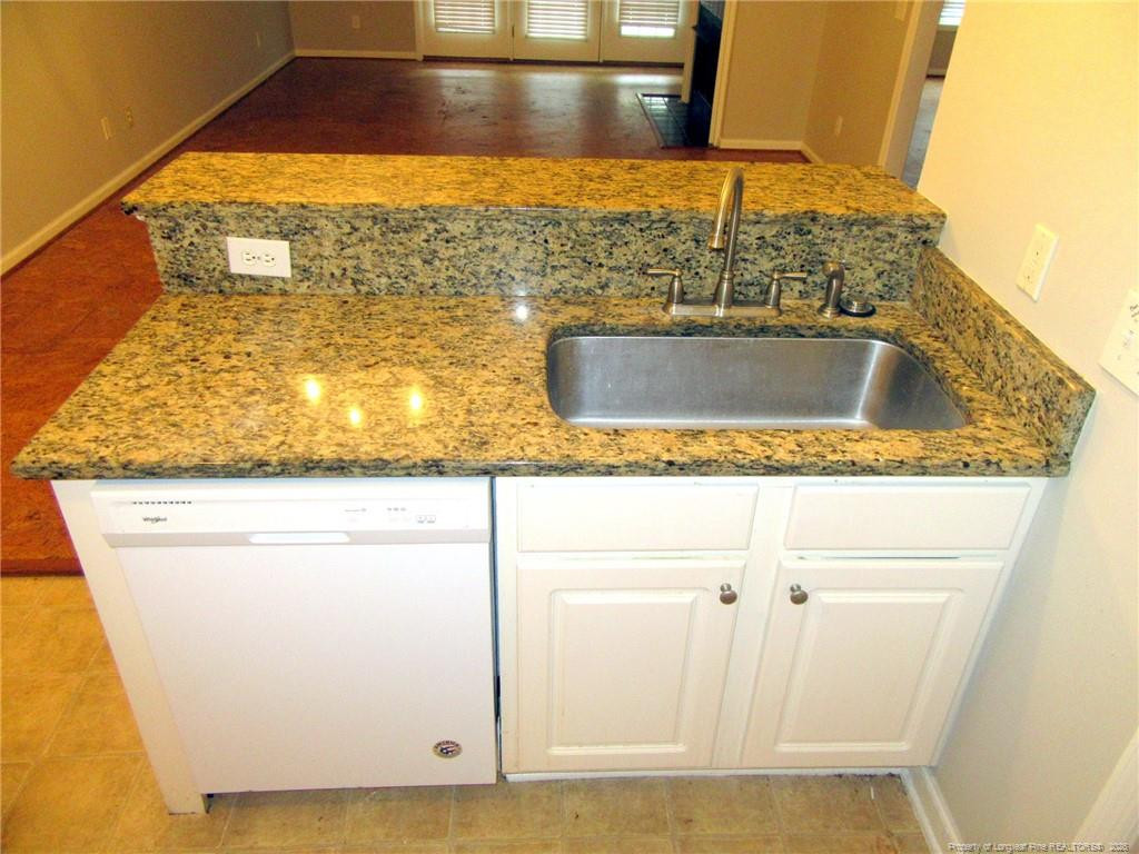 3346-11 Harbour Pointe Place Property Photo 8