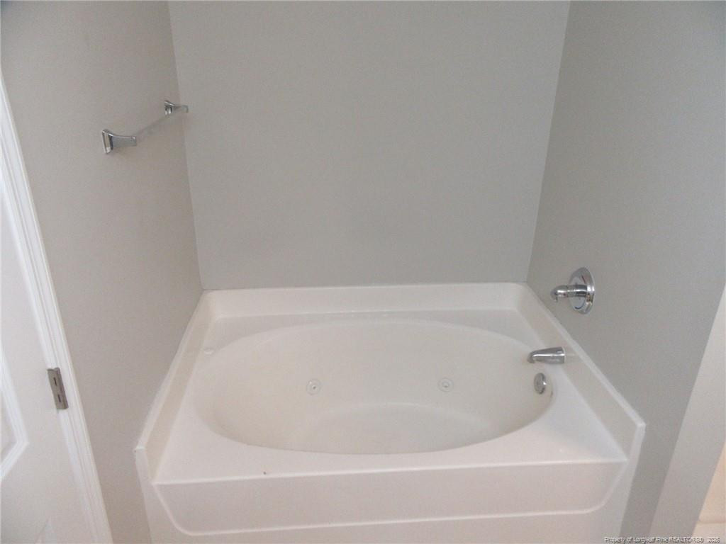 3346-11 Harbour Pointe Place Property Photo 13