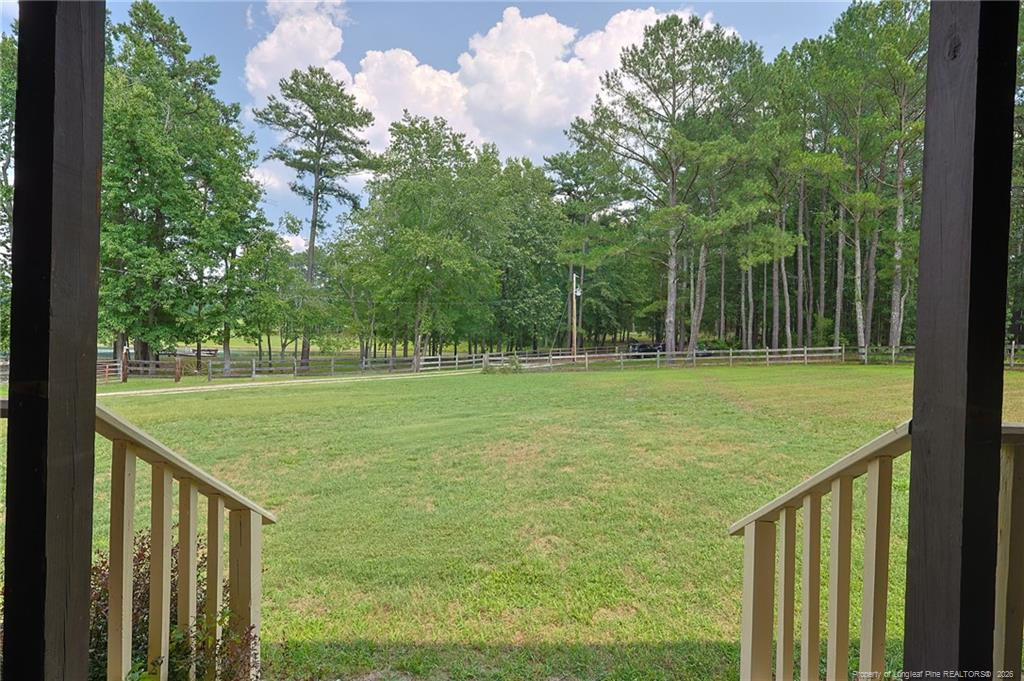 641 Sunridge Drive Property Photo 4