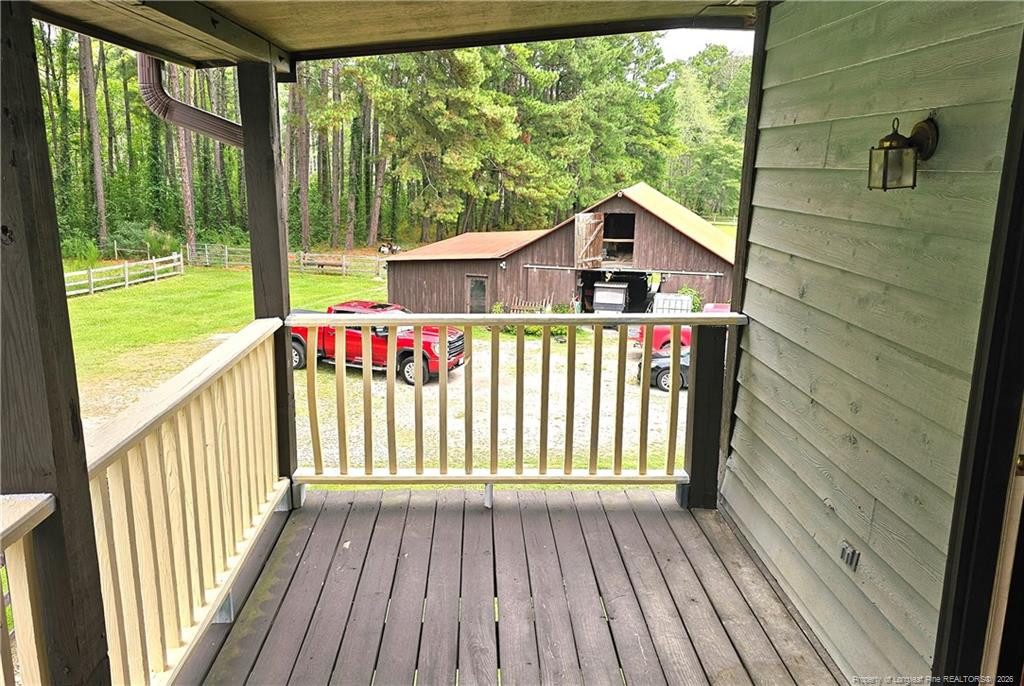 641 Sunridge Drive Property Photo 17