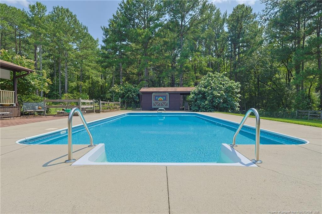 641 Sunridge Drive Property Photo 25