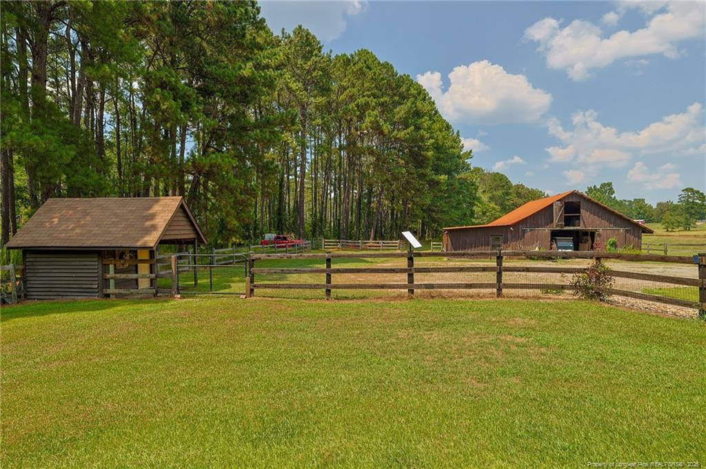 641 Sunridge Drive Property Photo 35