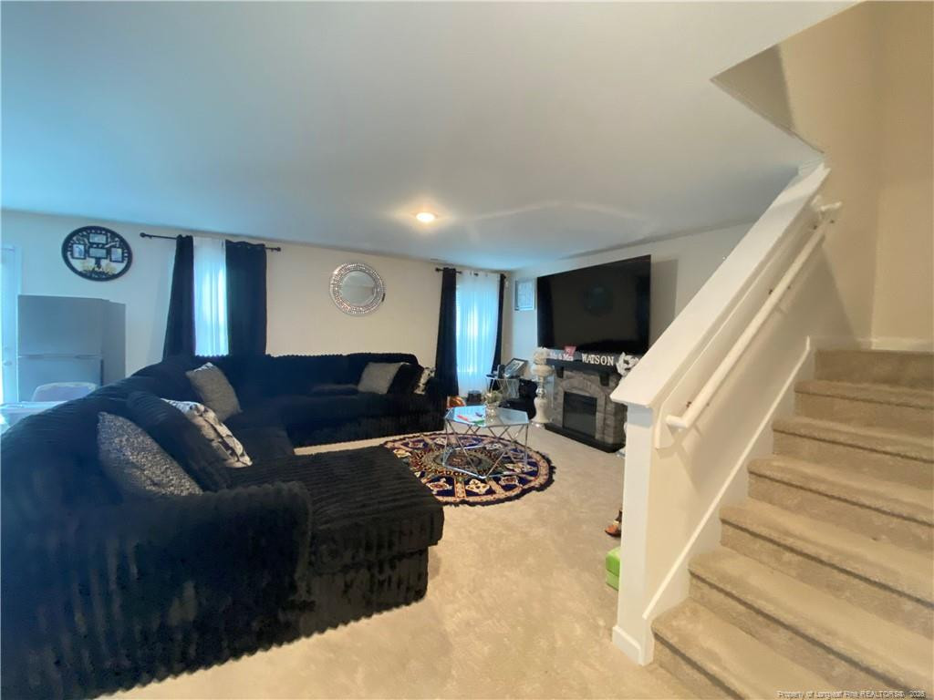 808 Old Angus Lane Property Photo 8