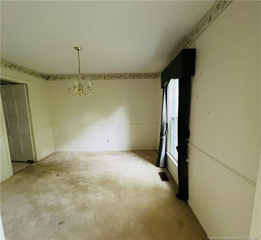 2454 Vandemere Avenue Property Photo 6