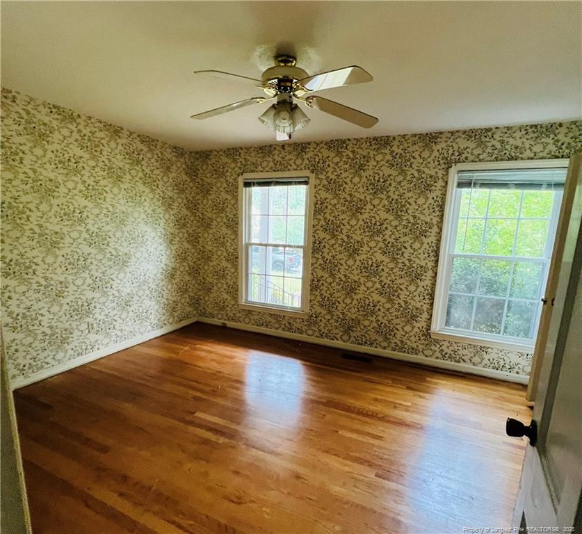 2454 Vandemere Avenue Property Photo 11