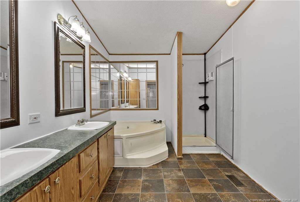 247 Eisler Drive Property Photo 12