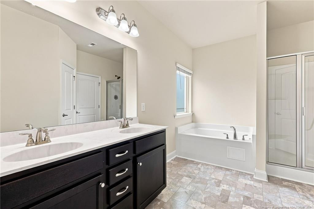 305 Planters Lane Property Photo 20
