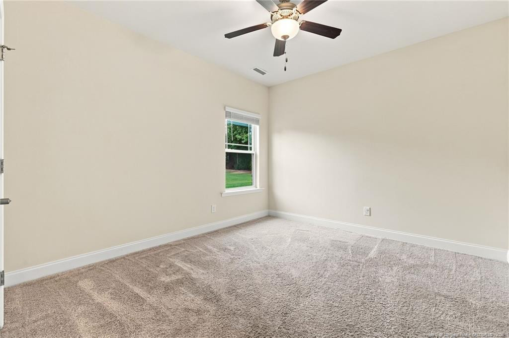 305 Planters Lane Property Photo 27