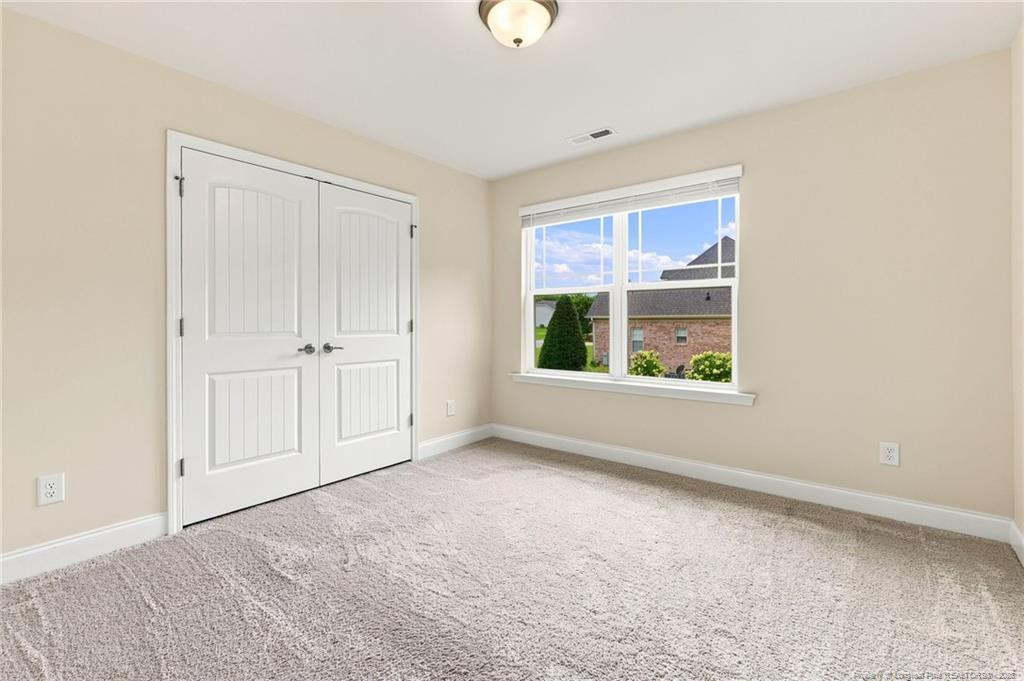 305 Planters Lane Property Photo 34