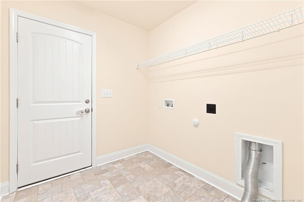 305 Planters Lane Property Photo 37