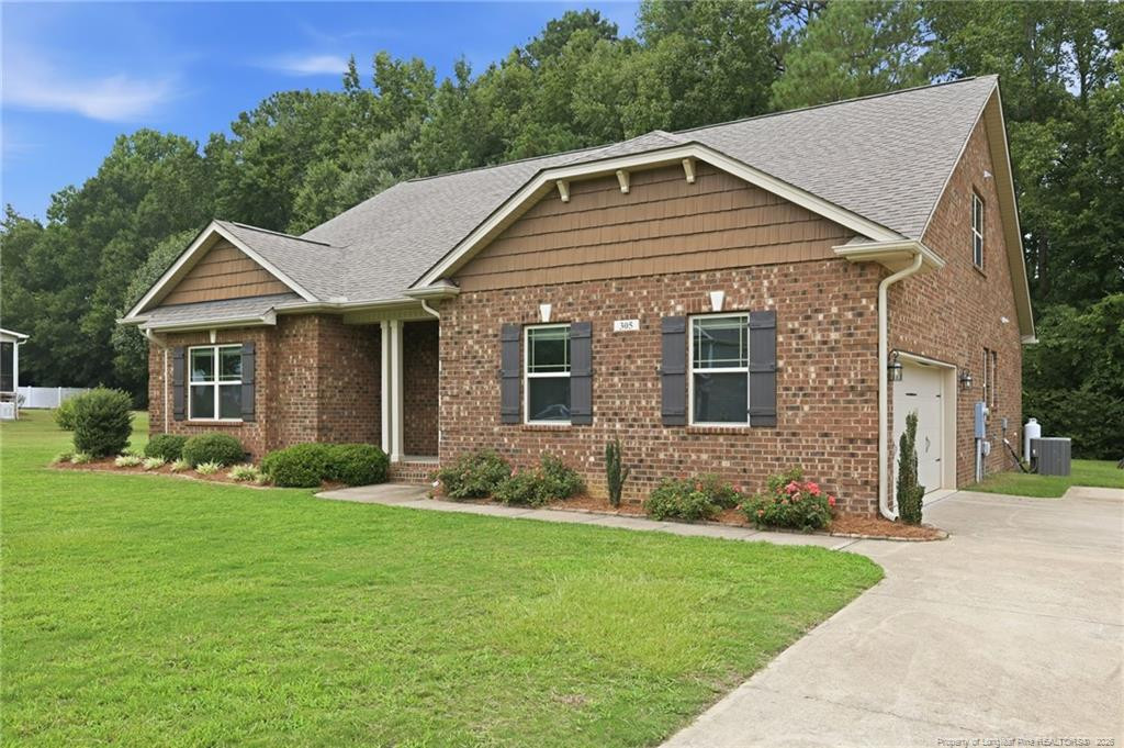 305 Planters Lane Property Photo 49