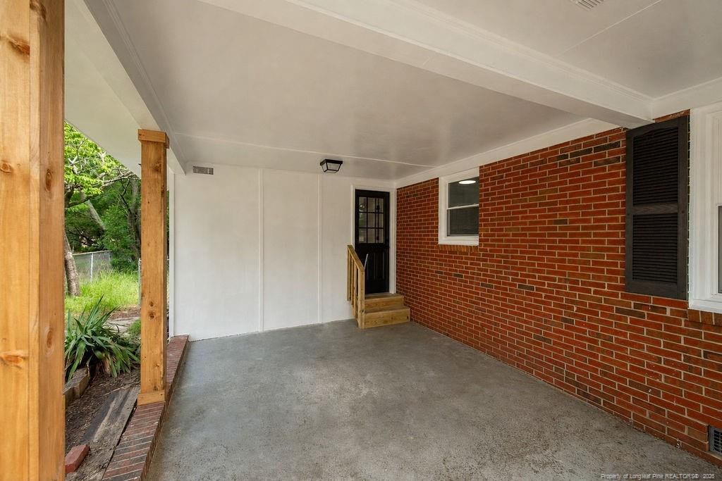 4816 Redwood Drive Property Photo 2