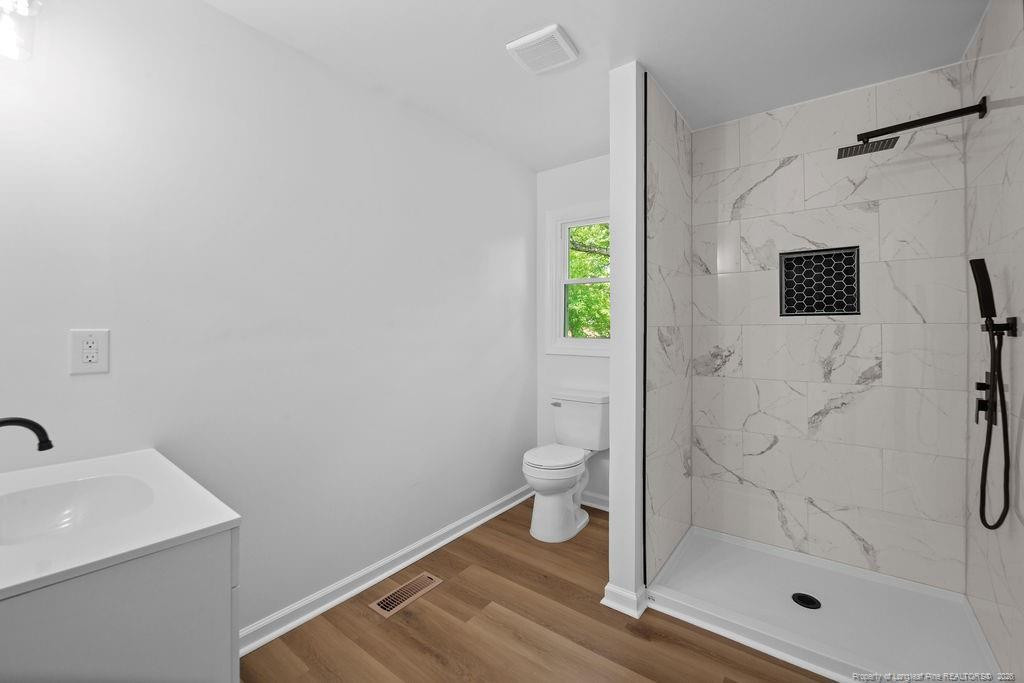4816 Redwood Drive Property Photo 14