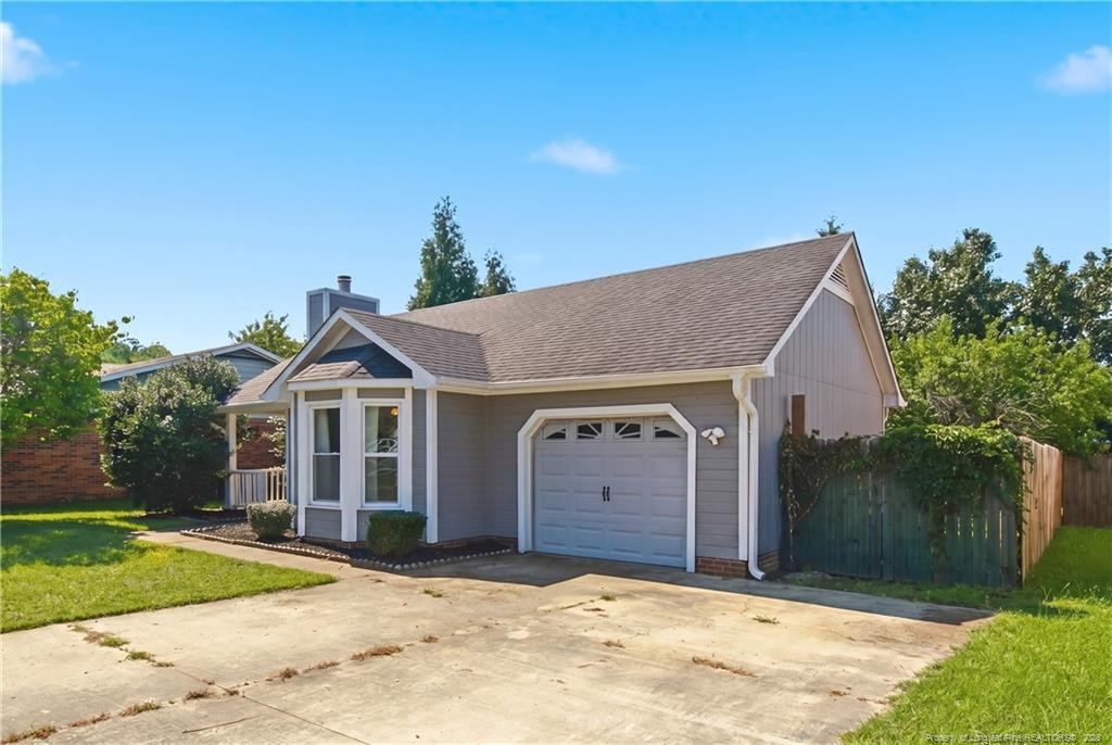 2210 Twinflower Court Property Photo 3