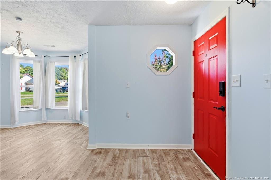 2210 Twinflower Court Property Photo 8