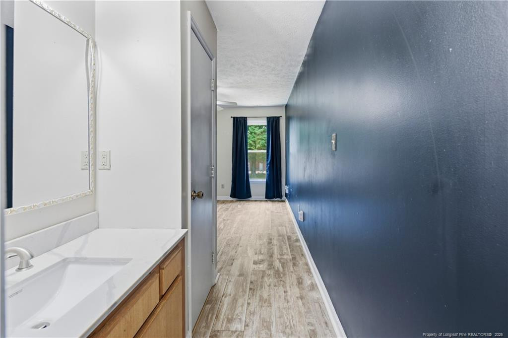 2210 Twinflower Court Property Photo 32
