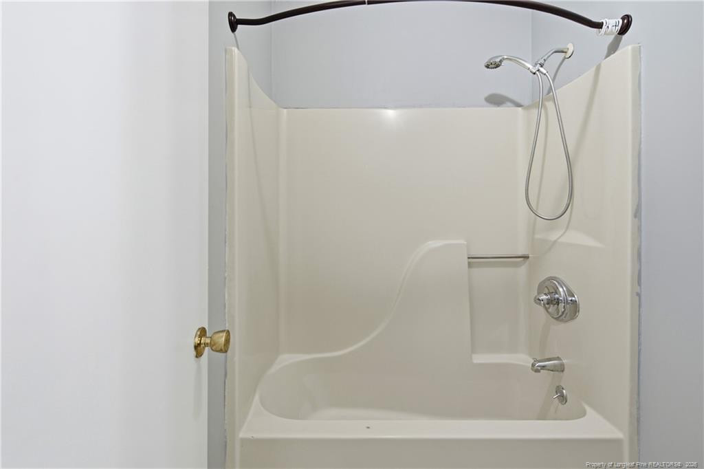2210 Twinflower Court Property Photo 33