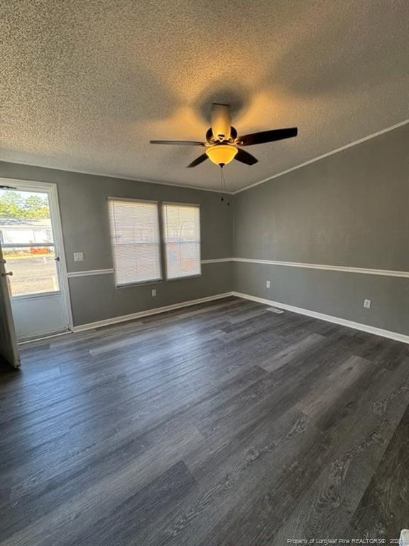 150 Oak Street Property Photo 6