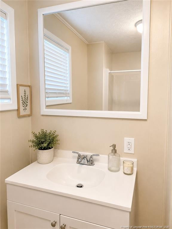 409 Franklin Avenue Property Photo 8