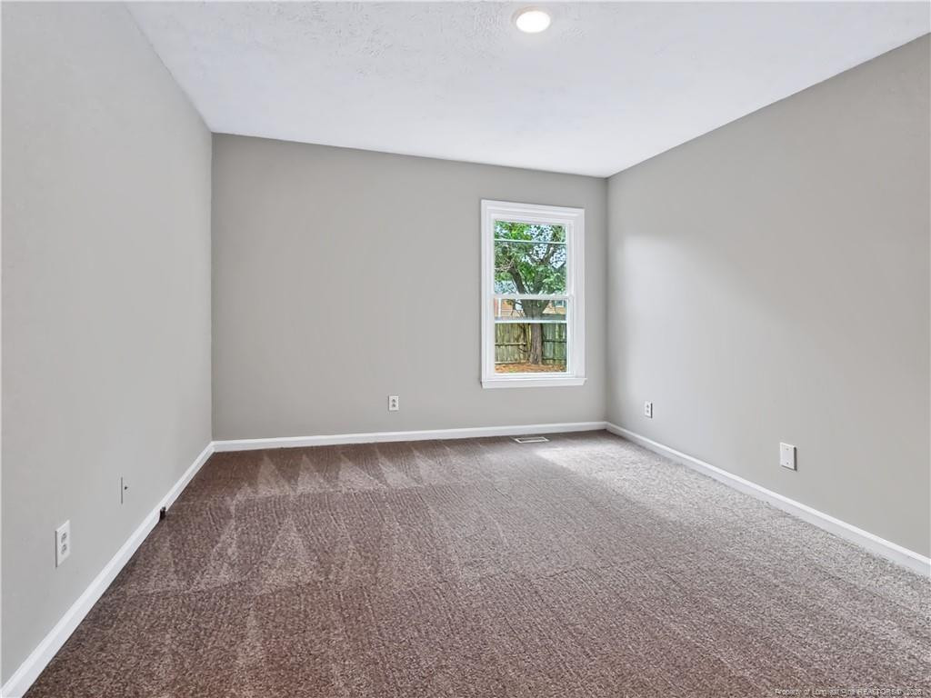 1582 Hazelcrest Drive Property Photo 18