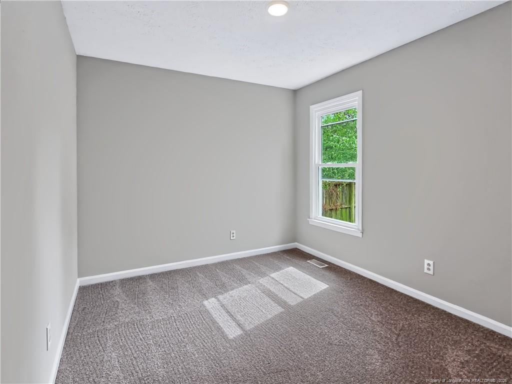 1582 Hazelcrest Drive Property Photo 24