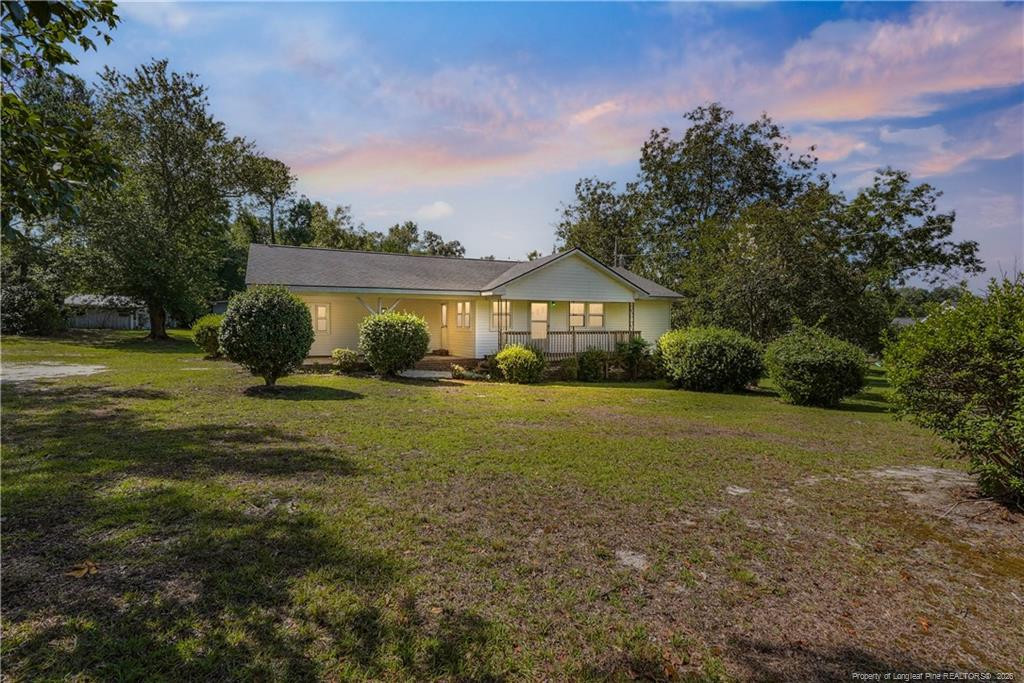 8007 Overhills Road Property Photo 1