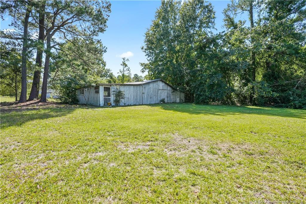 8007 Overhills Road Property Photo 26