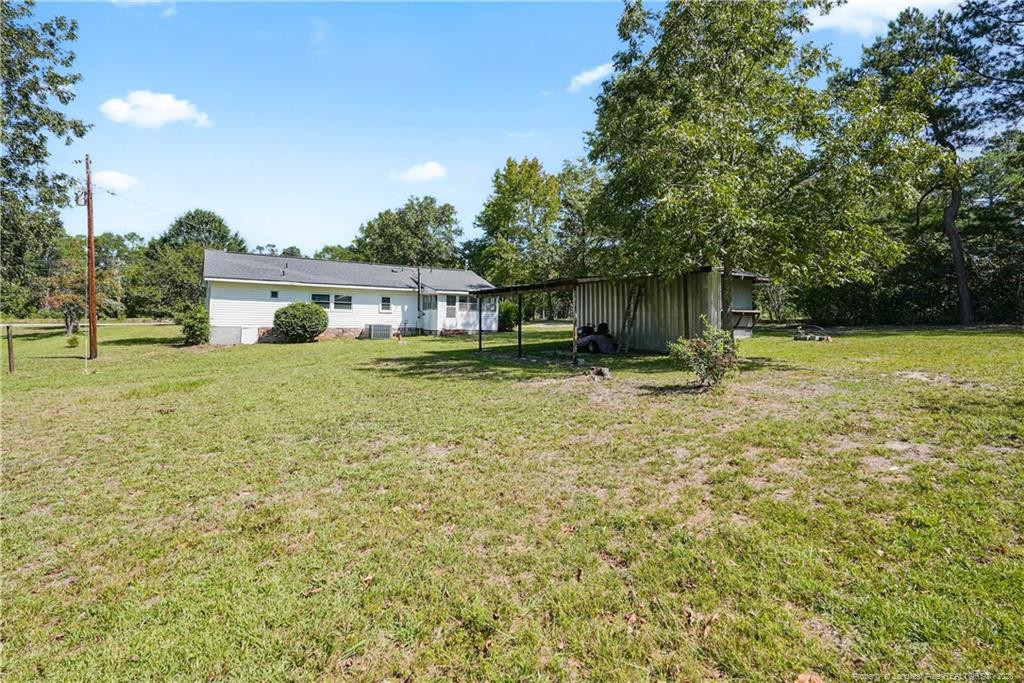 8007 Overhills Road Property Photo 28