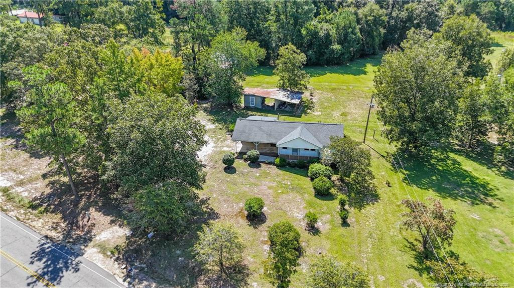 8007 Overhills Road Property Photo 30
