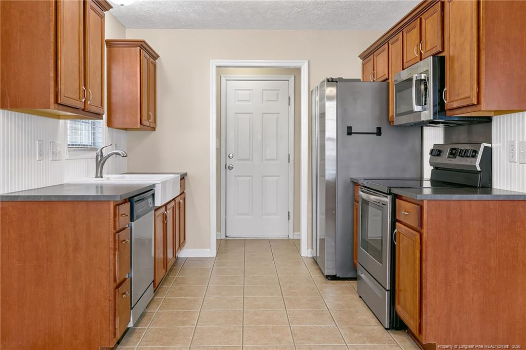 1482 Avoncroft Drive Property Photo 13