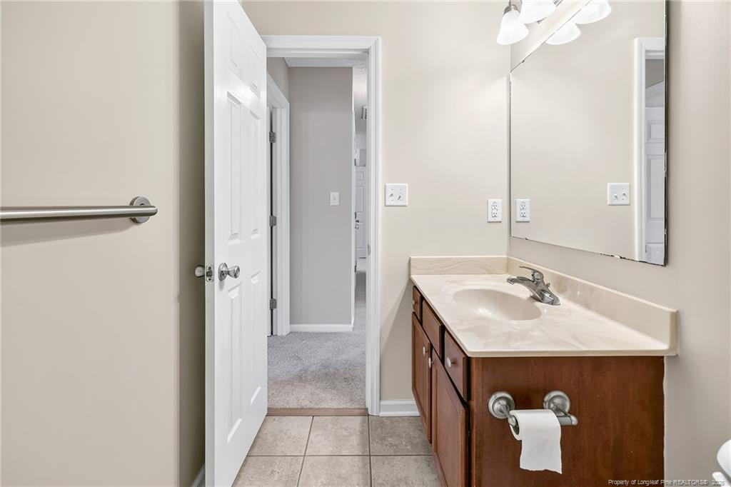 1482 Avoncroft Drive Property Photo 27