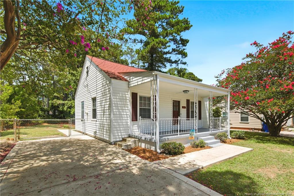 211 Willborough Avenue Property Photo 3