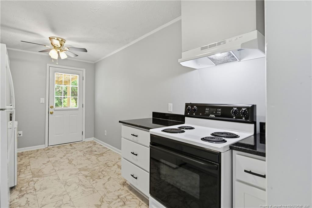 211 Willborough Avenue Property Photo 13
