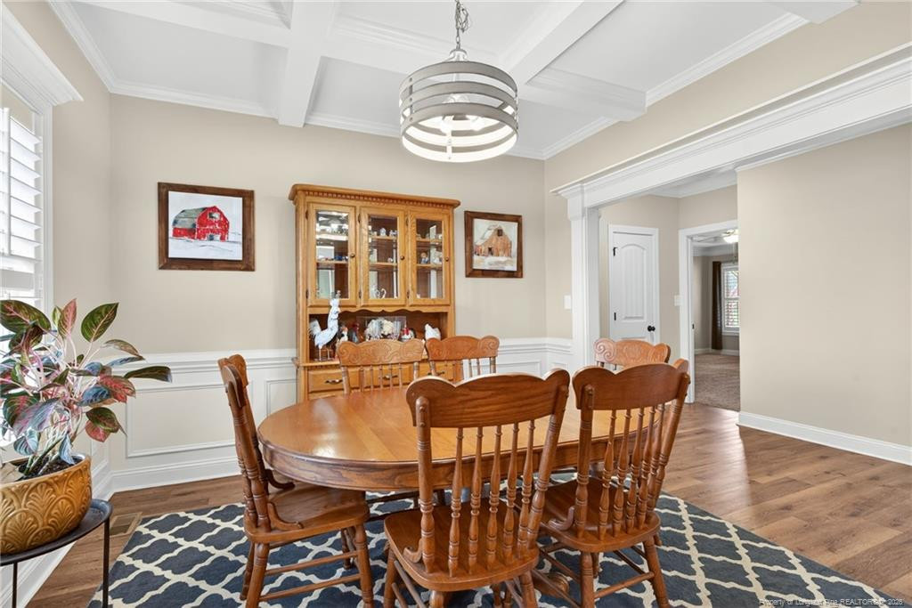 5844 Dottie Circle Property Photo 5