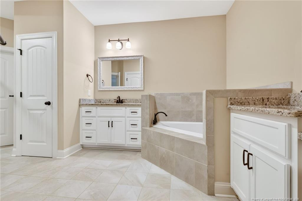 5844 Dottie Circle Property Photo 18