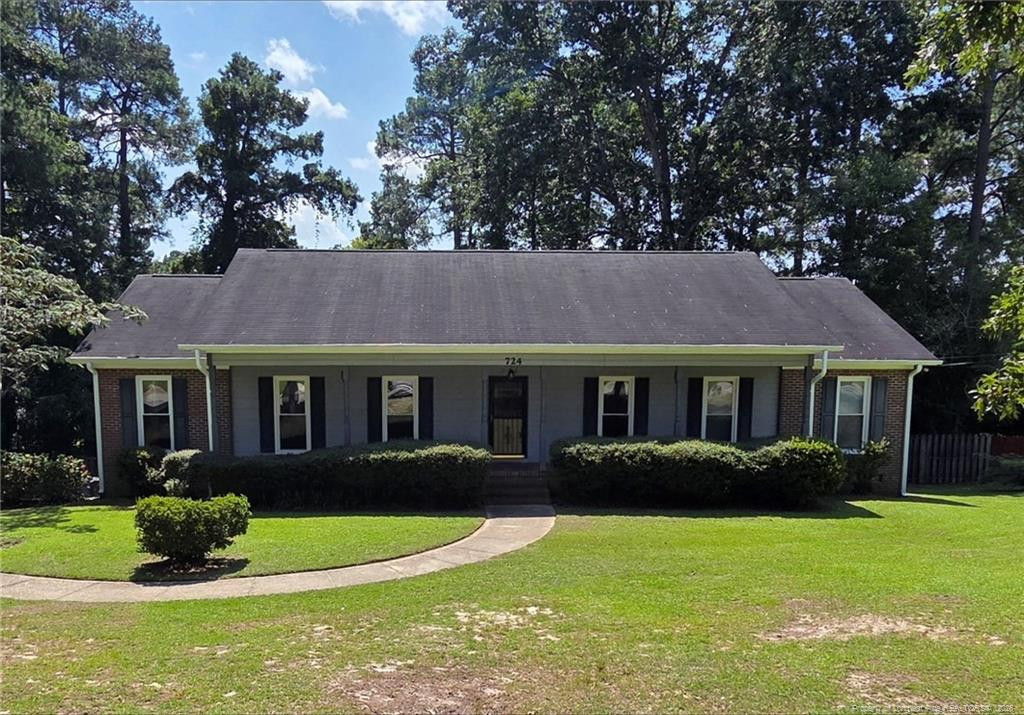 724 Galloway Drive Property Photo 1