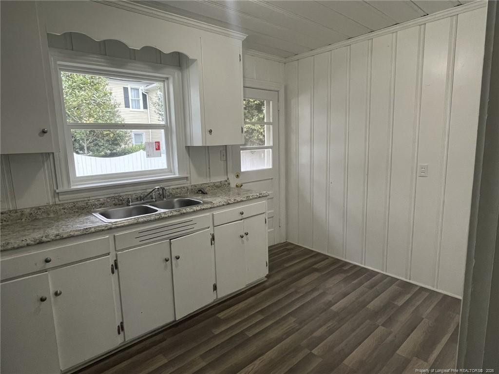 715 S 3rd Street 3 Property Photo 5