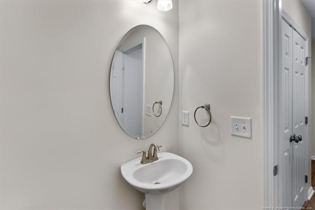 464 Denny Lane Property Photo 10