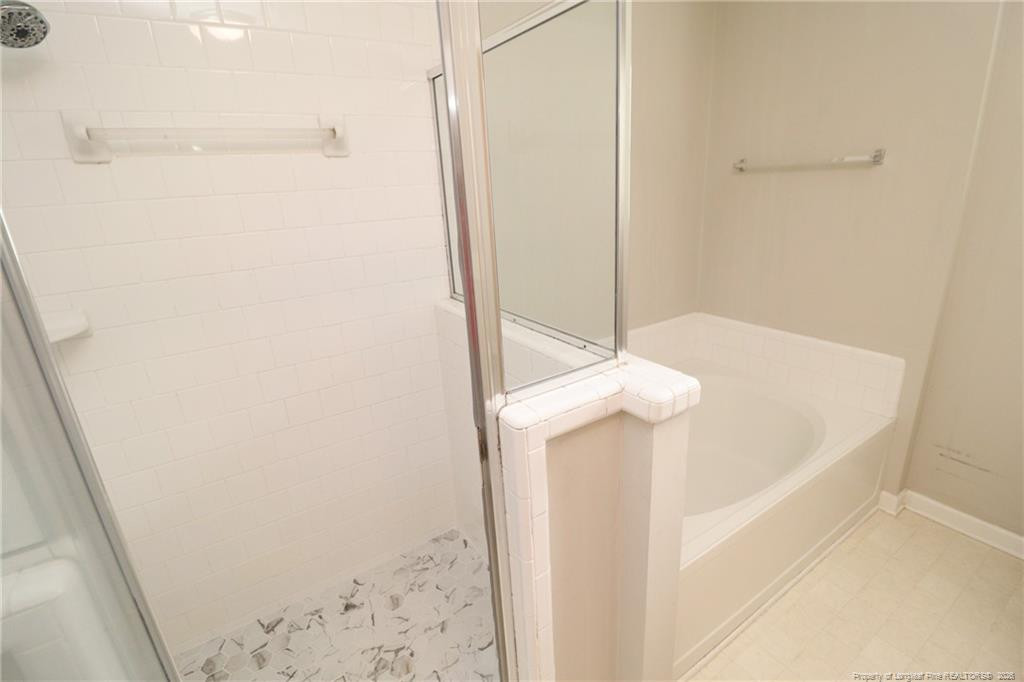510 Wheeling Circle Property Photo 18