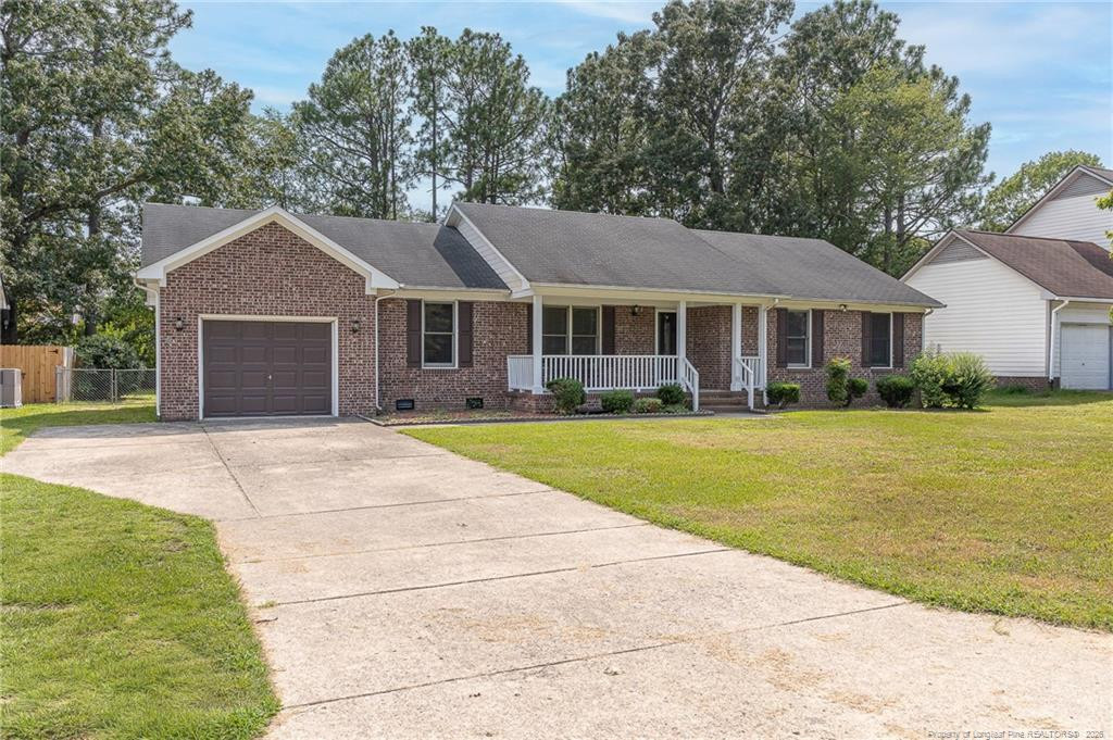 405 Southland Drive Property Photo 2