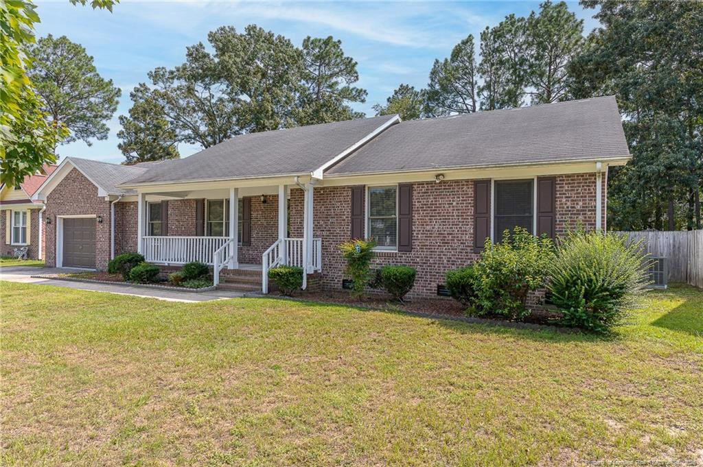 405 Southland Drive Property Photo 3