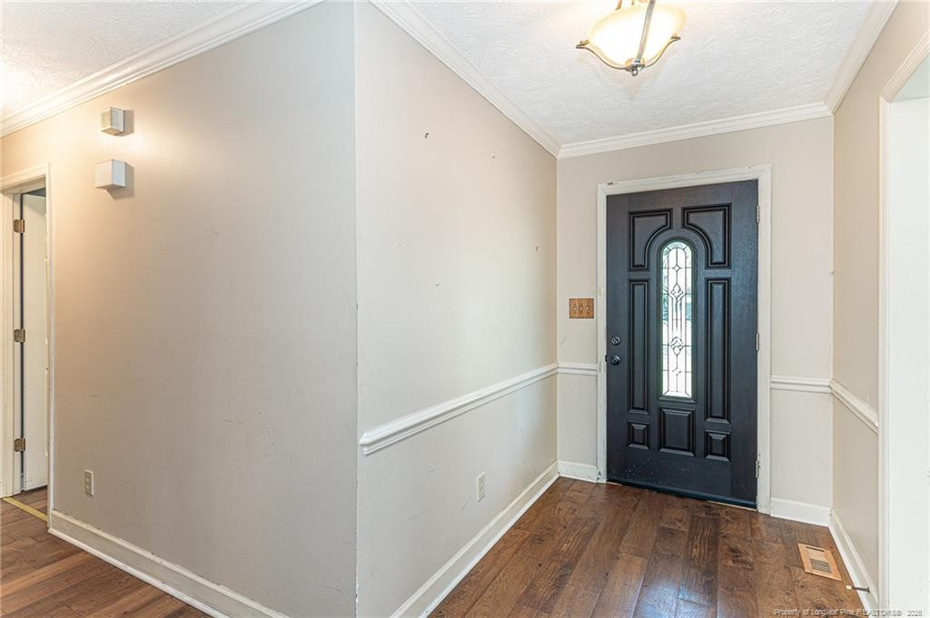 405 Southland Drive Property Photo 8