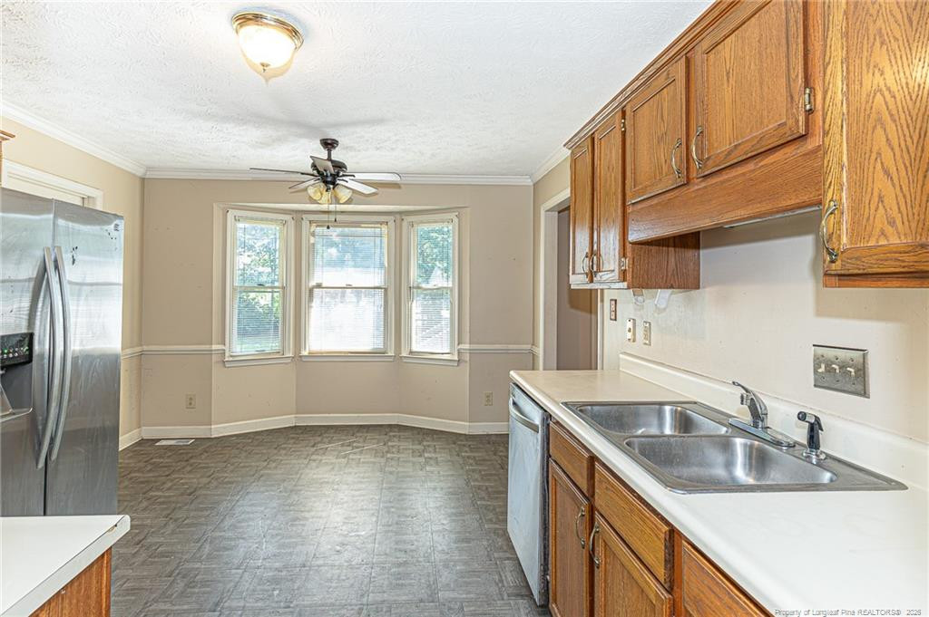 405 Southland Drive Property Photo 11