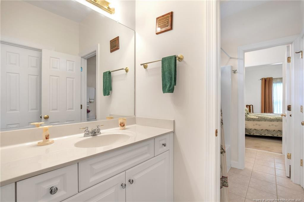 5 Fur Court E Property Photo 27