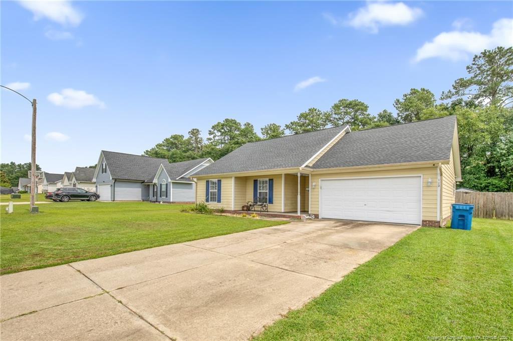 112 Hosta Drive Property Photo 2