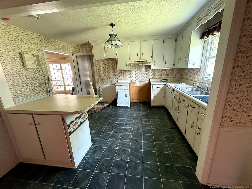 4919 Mandel Road Property Photo 10